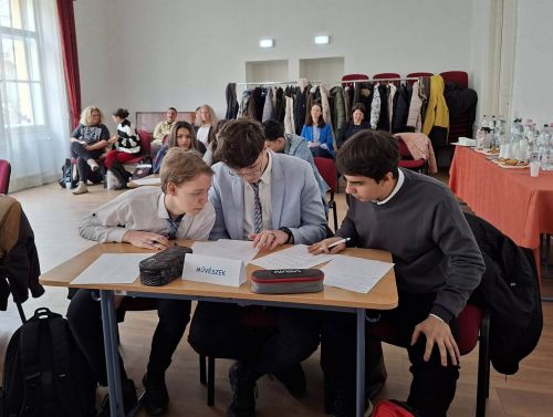 12 helyezett_resized